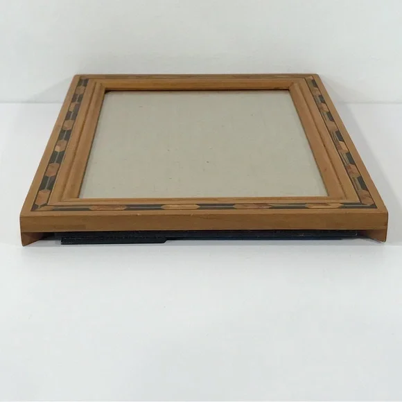 Vintage Fetco 5x7" Wooden Picture Frame with Decorative Inlay Dovetail Joint - Picture 13 of 15